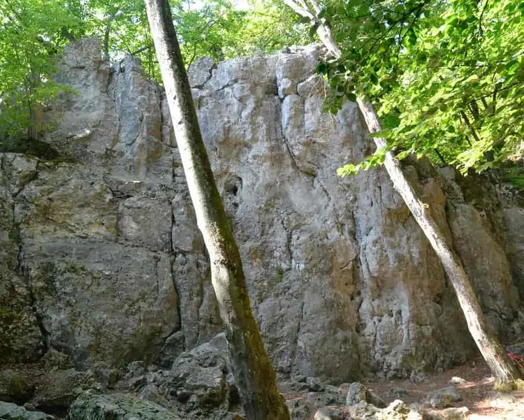 Klettertopo „Kessel“ am Fels Hexenkessel in Konstein