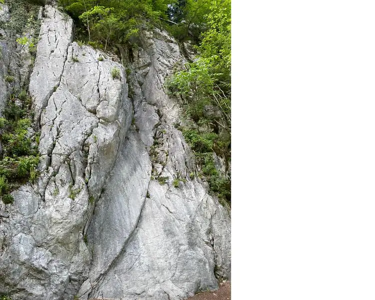 Klettertopo „Henkelpfeiler“ am Fels Auerwandl in Chiemgau