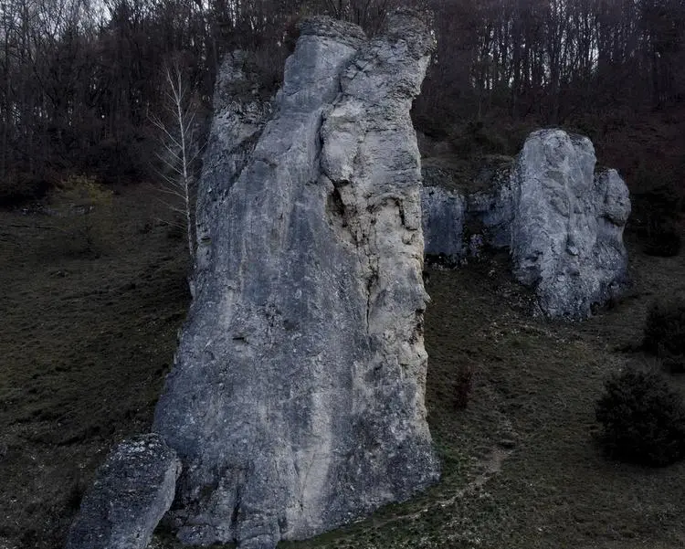 Klettertopo „Dollnsteiner Turm“ am Fels Dollnsteiner Turm in Konstein
