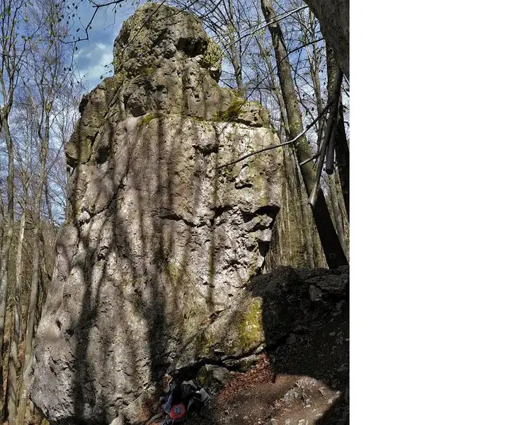 Klettertopo „Oberländer Turm Südwand“ am Fels Oberländer Turm in Konstein